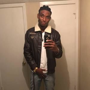 Meet your Posher, Victor